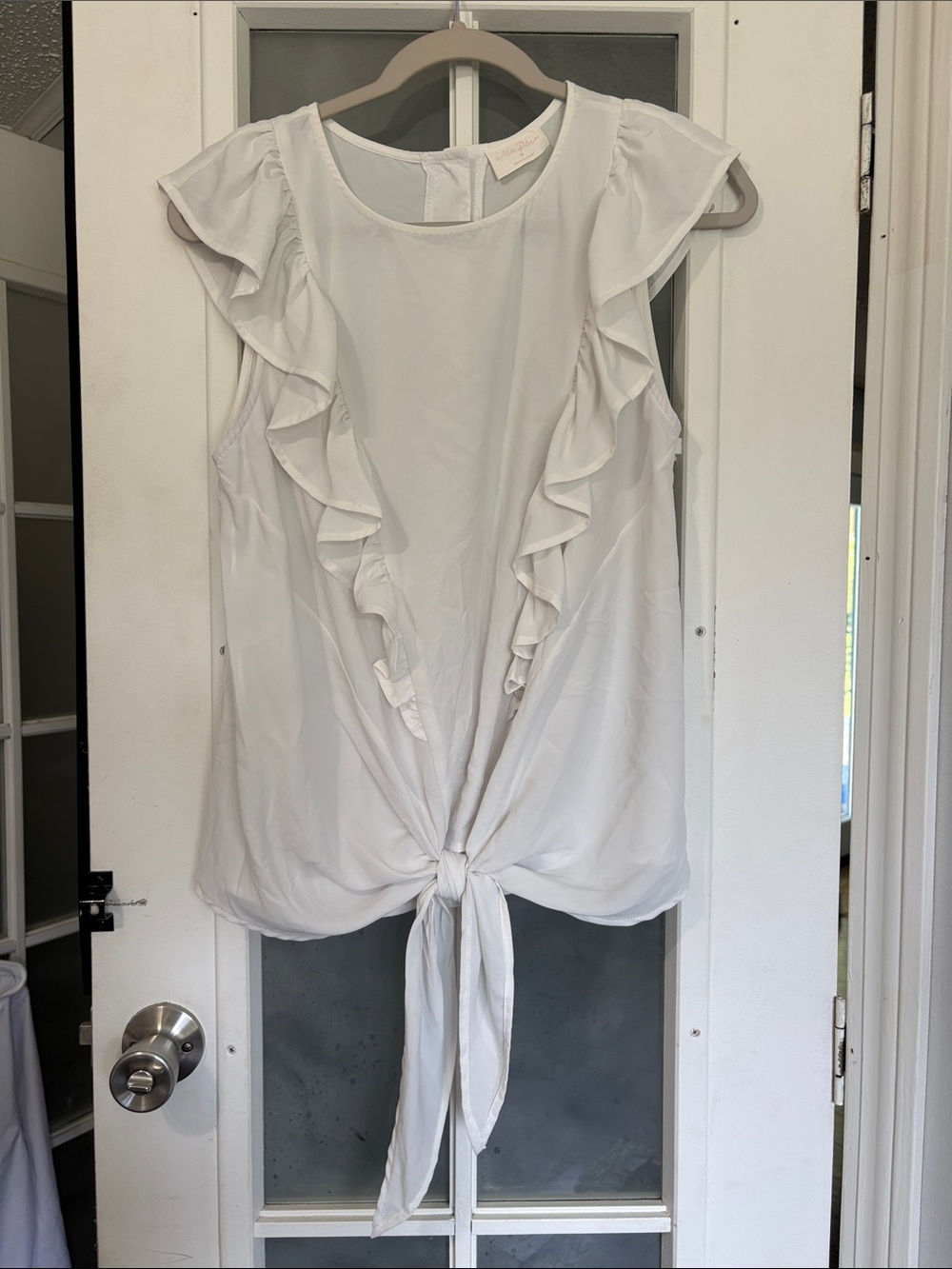 Allie Rose Women’s Ruffled Tie-Front Sleeveless Top - White